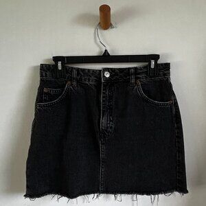 Topshop Black Denim Mini Skirt Raw Hem High Waisted Size M